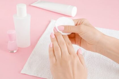 How to Take Off Acrylic Nails